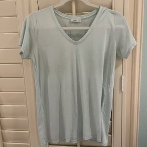 Small baby blue Vince v-neck t-shirt